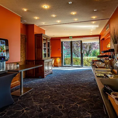 Logis Hostellerie D'Aussois-2