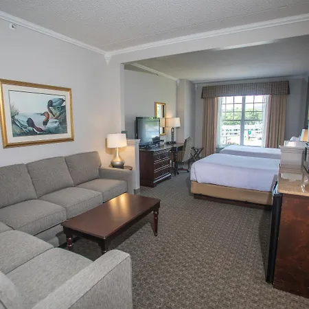 Fort William Henry Hotel-3