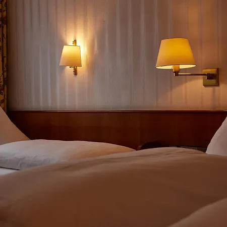 Hotel Zum Schiff-2
