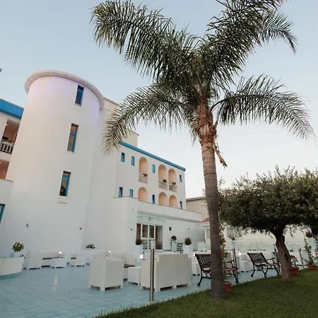 Hotel Poseidonia Mare-3