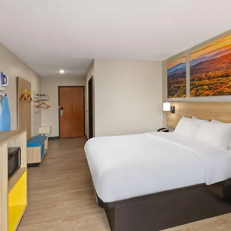 Days Inn By Wyndham Glasgow-3