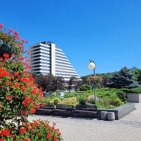 Hotel Cascade-2