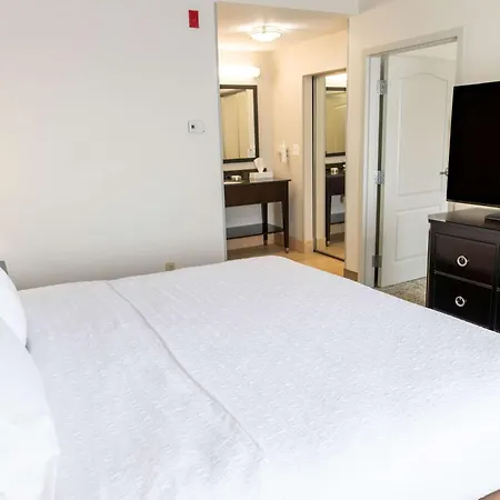 Hampton Inn & Suites Effingham-2