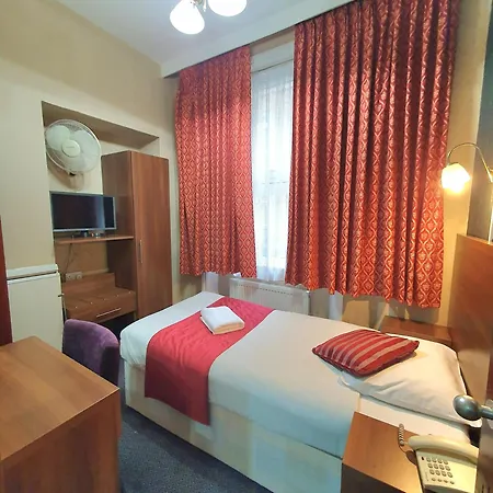 Hotel Oliver-3