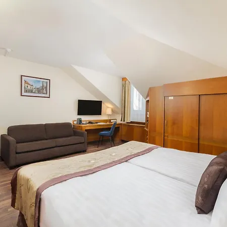Carlton Hotel Buda Castle-2
