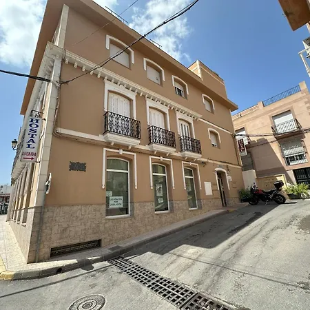 Hostal Avenida-2