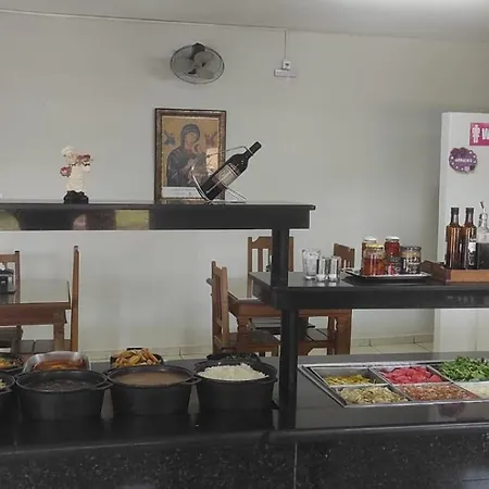 Hotel 2 Irmãos-2