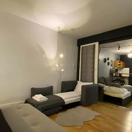 Walk Inn Vaci 78-3