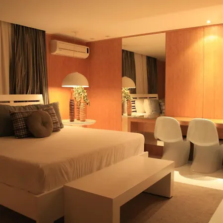 Apple Motel (Adults Only)-3