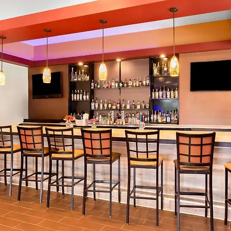 Best Western Saluki Inn-3