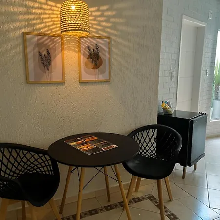 Top'S Motel (Adults Only)-2