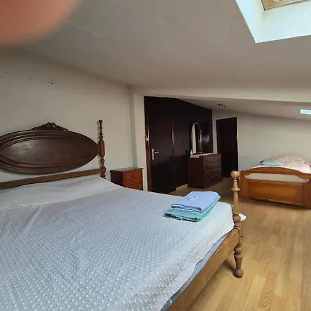 Joe'S House-3