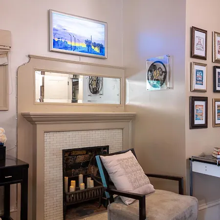 Stonehurst Place Bed & Breakfast-3