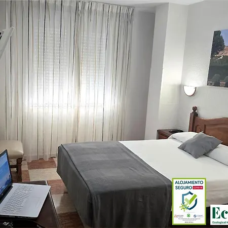 Hotel Sevilla-2
