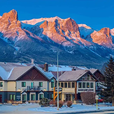 Basecamp Lodge Canmore-3