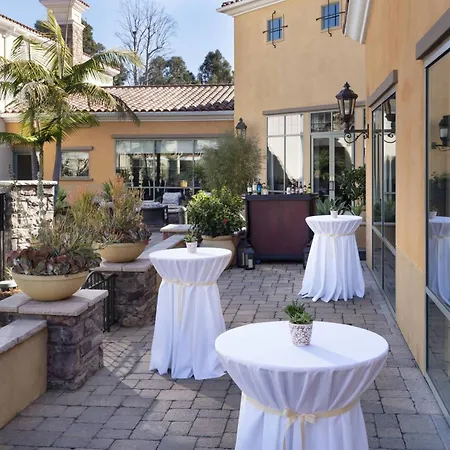 Courtyard By Marriott Santa Barbara Goleta-2