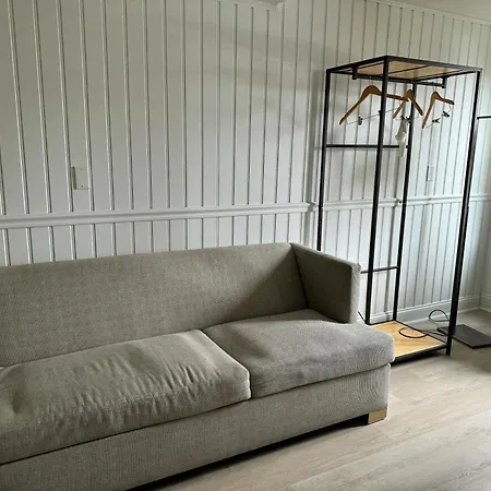 Hatchway Hotel-2