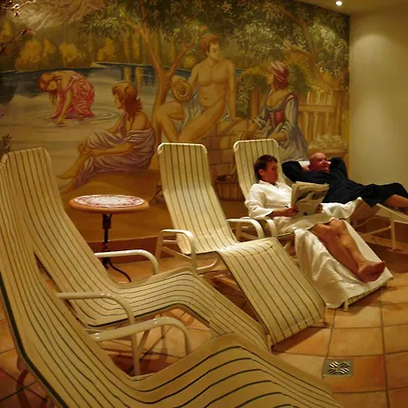 Hotel Germania-3