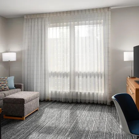 Towneplace Suites By Marriott Champaign-2