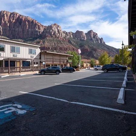 Petty Ranch Inn-2