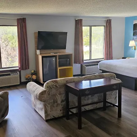 Days Inn By Wyndham Ozark Springfield-2