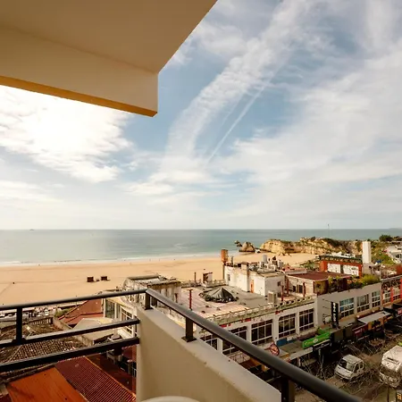 Hotel Avenida Praia-3
