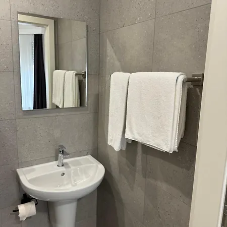 Hotel Zurich-3