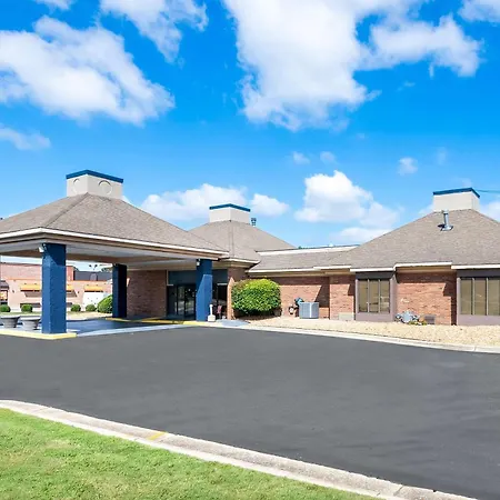 Quality Inn & Suites Fayetteville I-95-2
