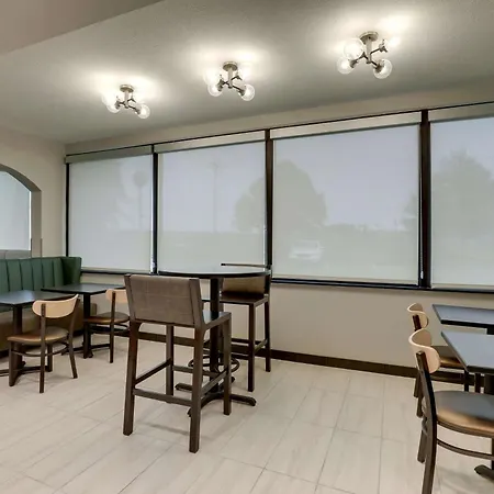 Drury Inn & Suites Cape Girardeau-3