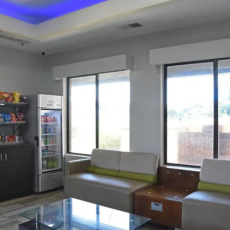 Days Inn By Wyndham Lebanon-2