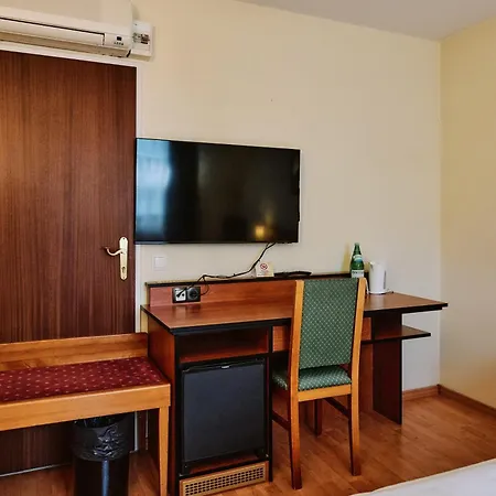Hotel Deutschmeister-2