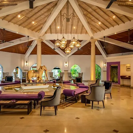 Tangerine Beach Hotel-2