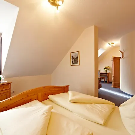 Hotel Vier Jahreszeiten-2