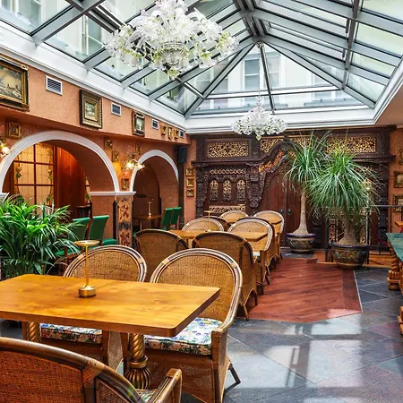 Hotel U Zlateho Stromu Prague By Bhg-2