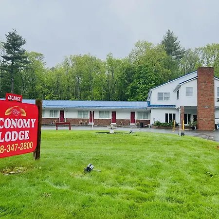 Economy Lodge 682 Main St Sturbridge-3