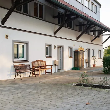 Zum Talhof-2