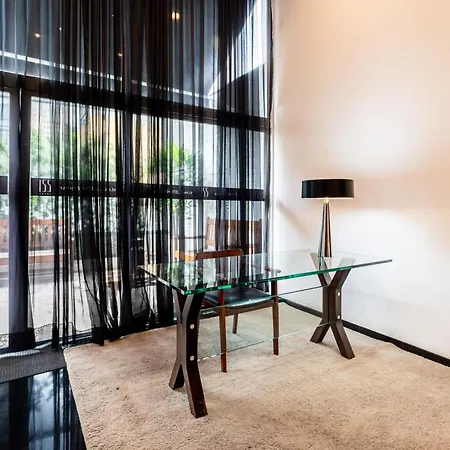 155 Hotel-2