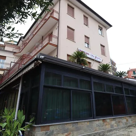 Hotel Villa Camilla-3