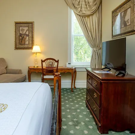 Perry Hotel-2