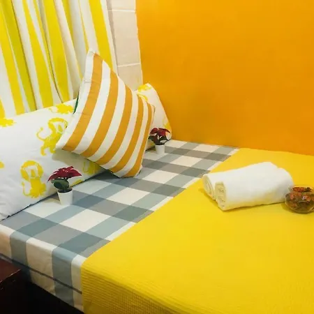Woodstock Hostel-3