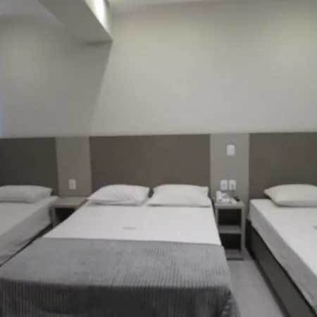 Hotel Urbis a 10 minutos Rua 25 de Março, Brás,Bom Retiro,a 2 minutos do Mirante Sampa Sky-2