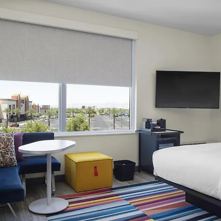 Aloft By Marriott Glendale At Westgate-3