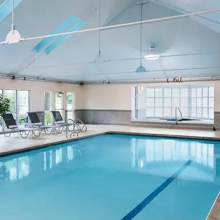 Delta Hotels By Marriott Burlington-2