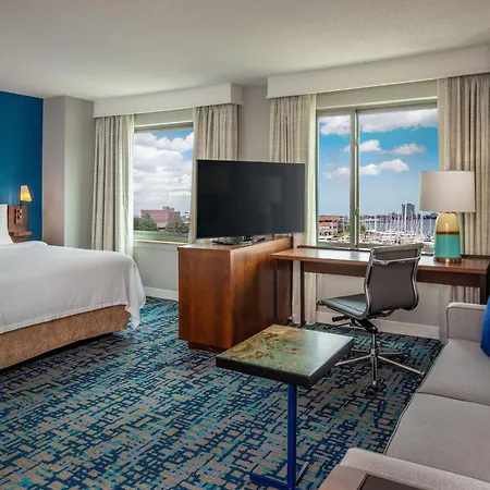 Residence Inn By Marriott Boston Harbor On Tudor Wharf-3