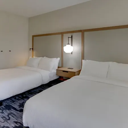 Fairfield Inn & Suites Southport-2