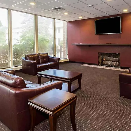 Days Inn By Wyndham Williamsport-3