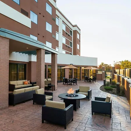 Courtyard By Marriott Kalamazoo Portage-2