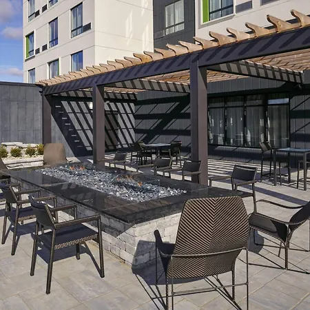 Courtyard By Marriott Jackson-3