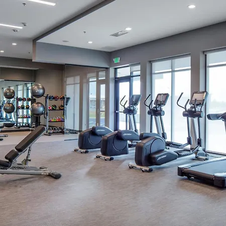 Courtyard By Marriott Conway-2