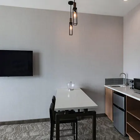Springhill Suites Waco-3